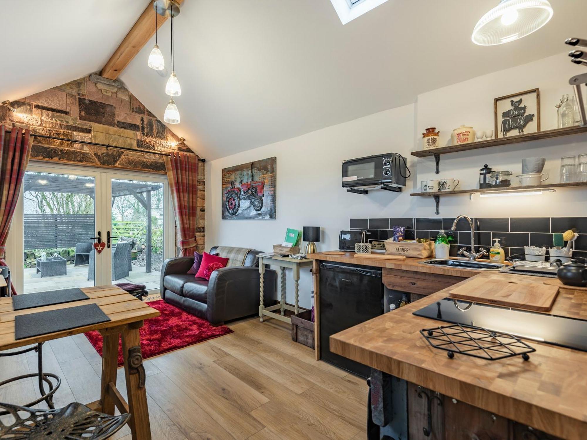 Little Pines Lodge Rushton Spencer Экстерьер фото